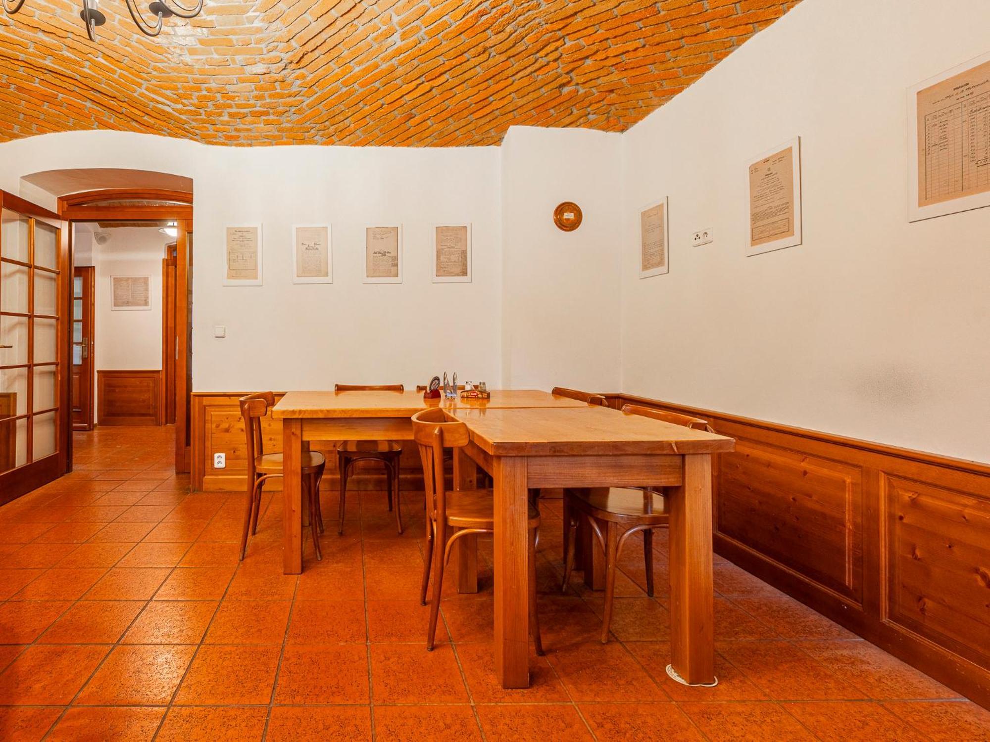 Hotel Mlyn Mitrovice à Příbram Extérieur photo
